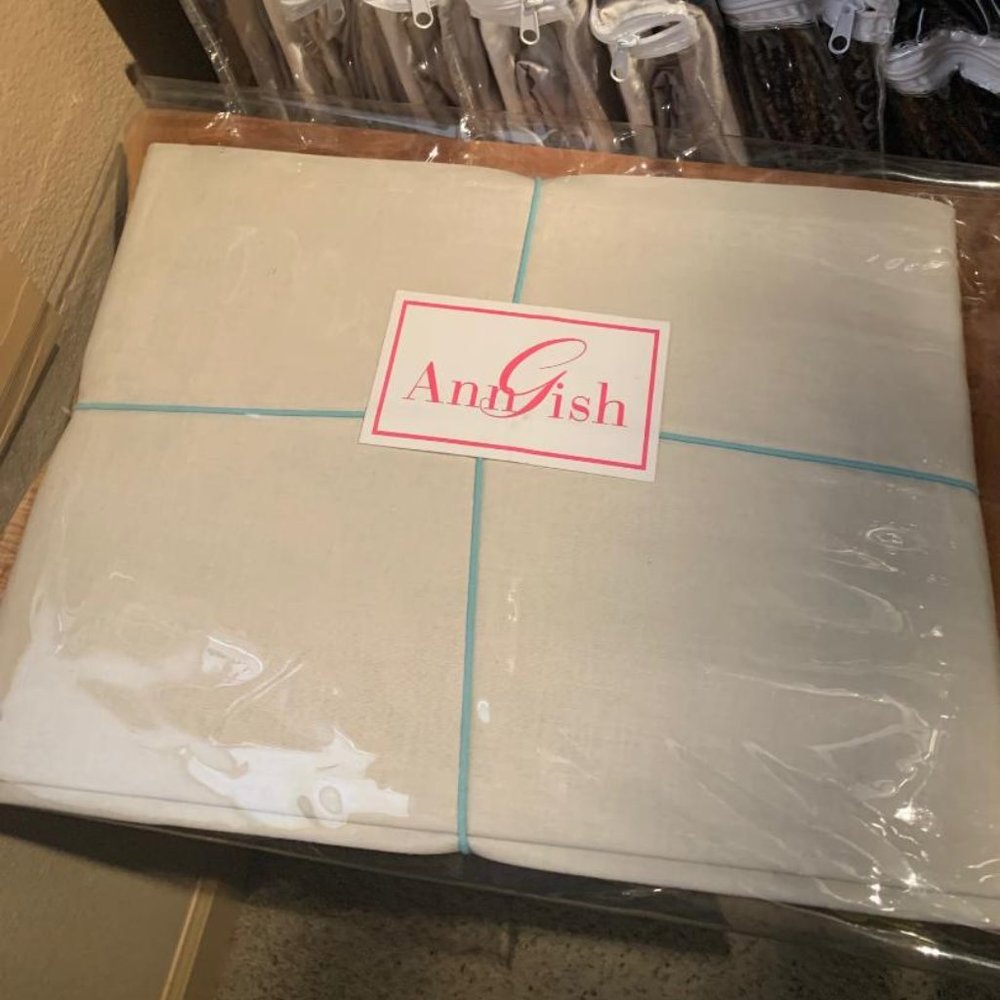 $350! NWT Ann Gish Linen Cotton Blend TWIN Bedskirt - Oatmeal
